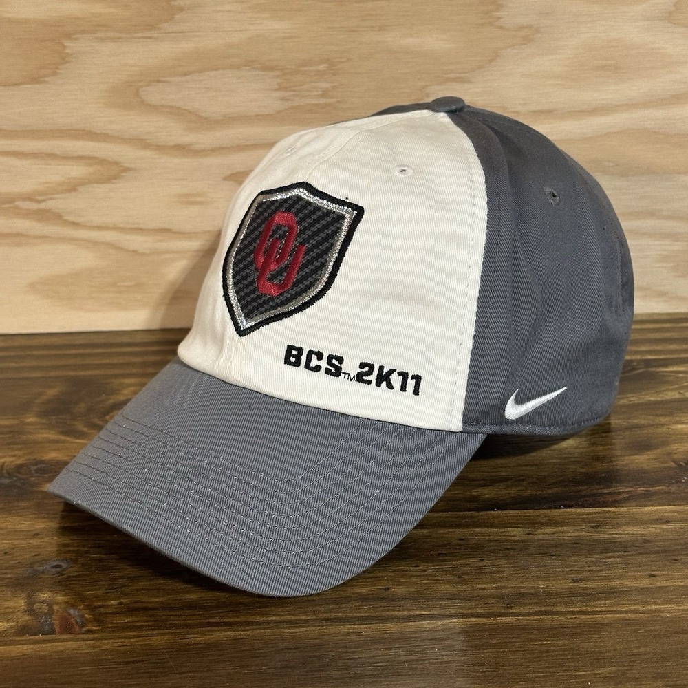 Oklahoma Sooners Nike Hat 2011 Fiesta Bowl OU BCS 2K11 Adjustable Cap White Gray